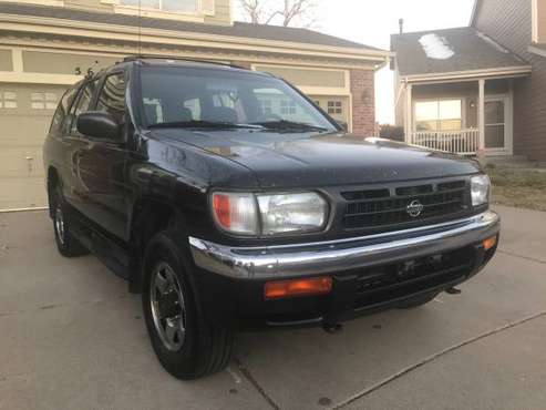 99 NISSAN PATHFINDER 4*4 LOW MILES - cars & trucks - by owner -... for sale in Aurora, CO