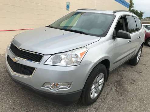 2010 Chevrolet Traverse LS ~ $695 Sign and Drive for sale in Clinton Township, MI