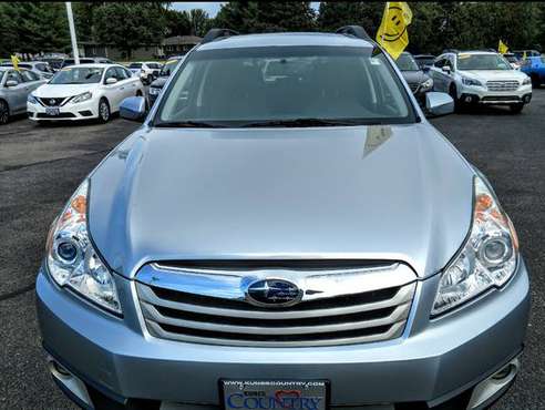 2012 Subaru Outback Limited 2.5 AWD (Only 64k Miles) for sale in Oregon, WI