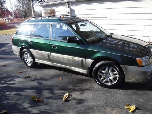 Subaru Legacy Outback 2000 Excellent - cars & trucks - by owner -... for sale in Medford, OR