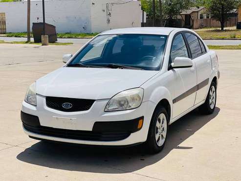 2009 Kia Rio LX with 90K miles, Bluetooth, Cruise Ctrl - cars & for sale in Lubbock, TX