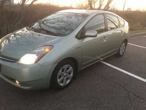 2008 Toyota Prius touring - cars & trucks - by dealer - vehicle... for sale in Minneapolis, MN