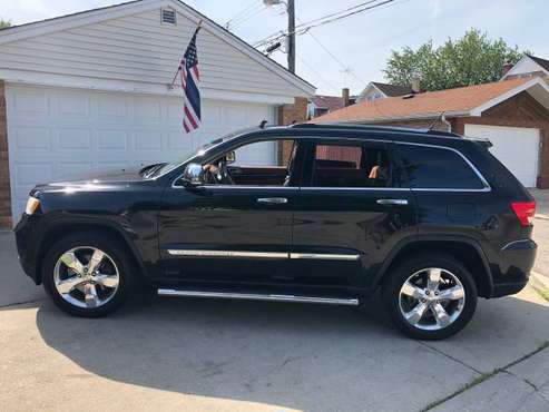 2011 Jeep Grand Cherokee - cars & trucks - by owner - vehicle... for sale in Chicago, IL