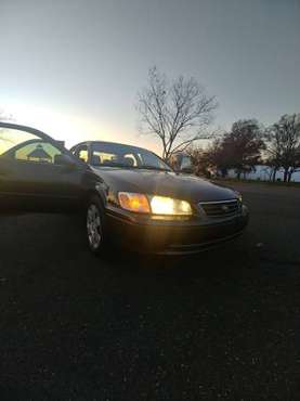 TOYOTA CAMRY LE 2001 - cars & trucks - by owner - vehicle automotive... for sale in Great Neck, NY
