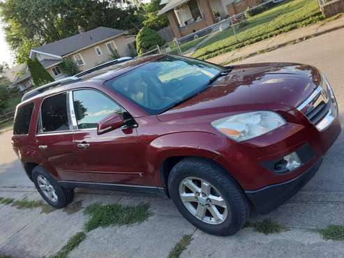 2007 Saturn Outlook XR AWD - cars & trucks - by owner - vehicle... for sale in Indianapolis, IN