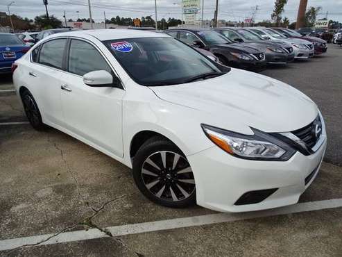 2018 *Nissan* *Altima* White for sale in Mobile, AL