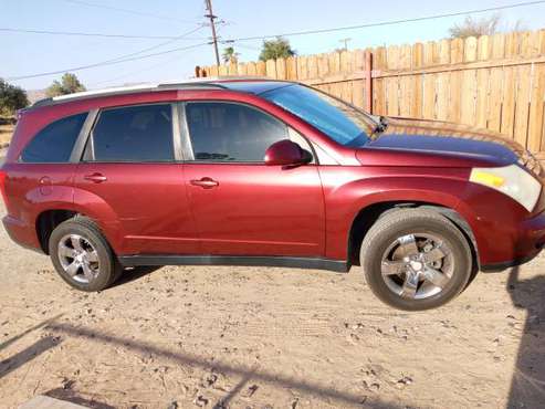 3rd row! Low miles! General Motors! 08 Suzuki! - - by for sale in Barstow, CA
