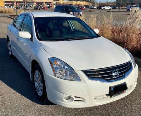 2012 Nissan Altima - cars & trucks - by owner - vehicle automotive... for sale in Elk River, MN