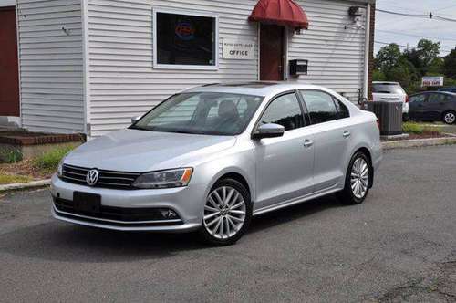 2015 Volkswagen Jetta SE PZEV 4dr Sedan 6A w/Connectivity and... for sale in Keyport, NJ