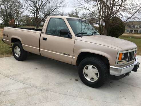 1993 GMC sierra 4x4 pickup truck / Chevrolet - cars & trucks - by... for sale in Newnan, GA
