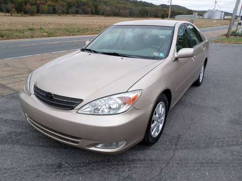 2003 TOYOTA CAMRY XLE - In excellent conditio 3.0L for sale in Stewartsville, PA
