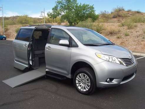2015 Toyota Sienna XLE Wheelchair Handicap Mobility Van - cars & for sale in Phoenix, OR