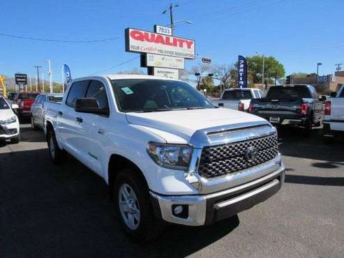 2020 TOYOTA TUNDRA 4WD SR5 - cars & trucks - by dealer - vehicle... for sale in Albuquerque, NM
