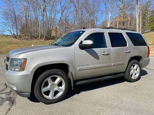 2007 CHEVY TAHOE LTZ FULLY LOADED 3RD ROW 4X4 SUV - cars & for sale in Plaistow, MA