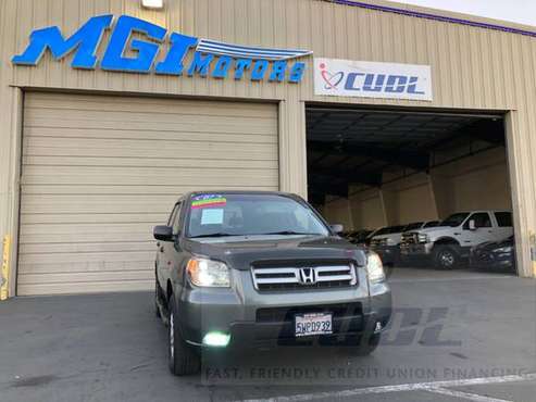 2007 Honda Pilot 4WD 4dr LX , Third Row Seating , Clean Carfax ,... for sale in Sacramento , CA