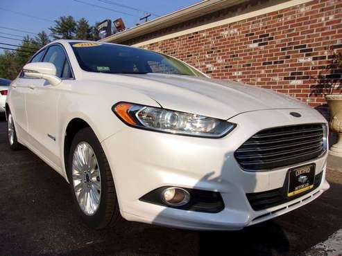 2014 Ford Fusion Hybrid SE, 55k Miles, White/Tan, Navi, Cam, WOW for sale in Franklin, VT