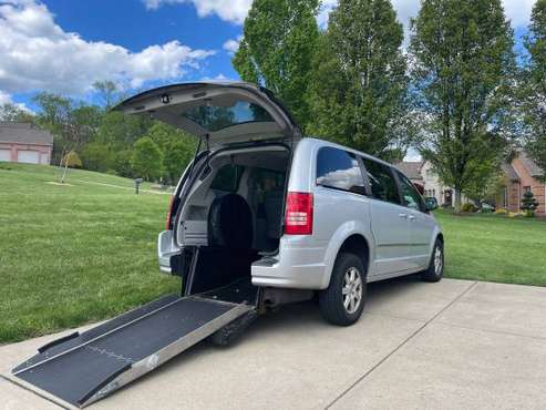 2012 Chrysler Town Country Wheelchair Handicap Mobility Rear Entry for sale in Bethel Park, PA