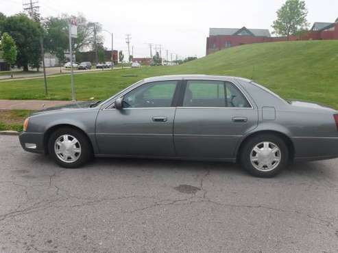 2004 CADILLAC DEVILLE - - by dealer - vehicle for sale in Saint Louis, MO