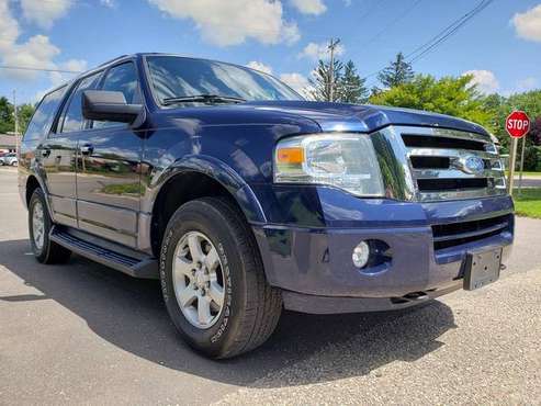 2009 Ford Expedition XLT SUV for sale in New London, WI