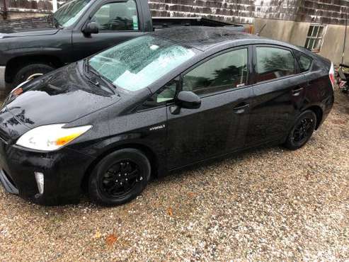 2012 Toyota Prius - cars & trucks - by owner - vehicle automotive sale for sale in South Dartmouth, MA