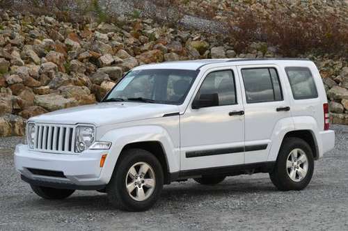 2011 *Jeep* *Liberty* *Sport* - cars & trucks - by dealer - vehicle... for sale in Naugatuck, CT