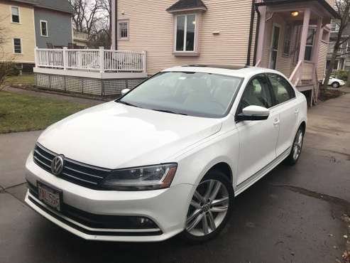 2017 Volkswagen Jetta 1 8T SEL with NEW ALL-SEASON TIRES - cars & for sale in Springfield, MA