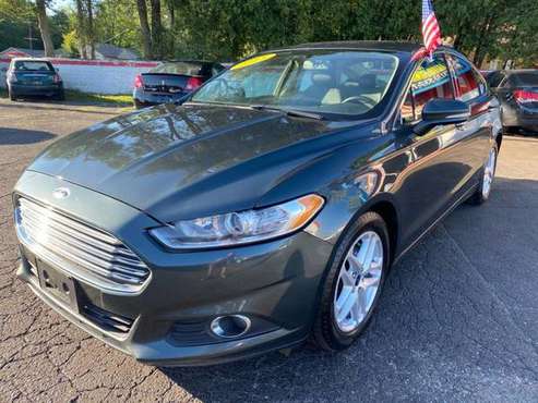 2015 Ford Fusion SE 4dr Sedan - cars & trucks - by dealer - vehicle... for sale in redford, MI