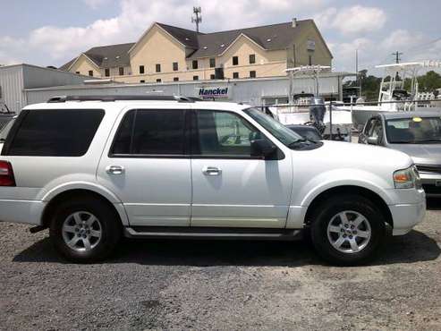 2010 FORD EXPEDITION XLT - - by dealer - vehicle for sale in Johns Island, SC