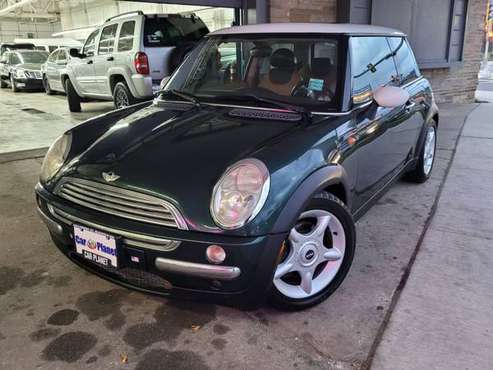 2002 MINI COOPER - - by dealer - vehicle automotive sale for sale in MILWAUKEE WI 53209, WI