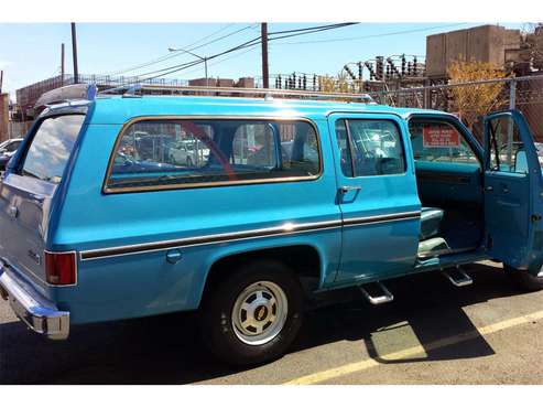 1977 Chevrolet Suburban for sale in Queens , NY