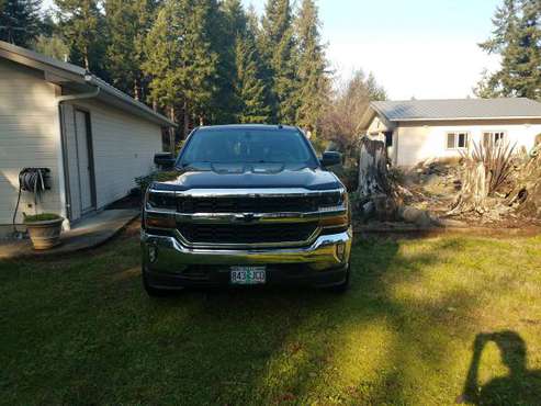 Chevy Silverado - cars & trucks - by owner - vehicle automotive sale for sale in Myrtle Point, OR