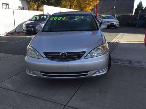 2004 TOYOTA CAMRY LE - cars & trucks - by dealer - vehicle... for sale in Roslindale, MA