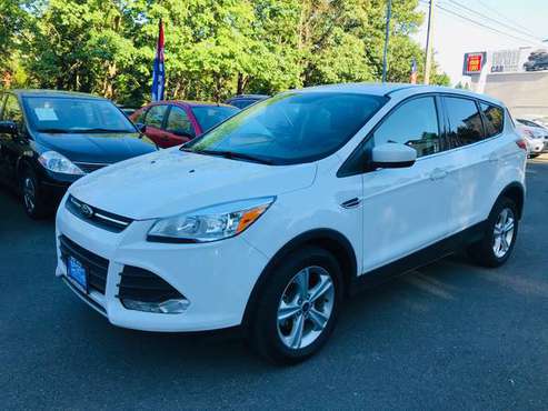 2015 FORD ESCAPE SE SUV, SUPER CLEAN!! - cars & trucks - by dealer -... for sale in Seattle, WA