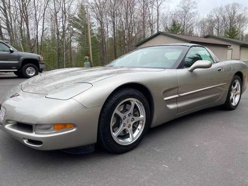 2001 corvette low low miles for sale in Iron River, MN