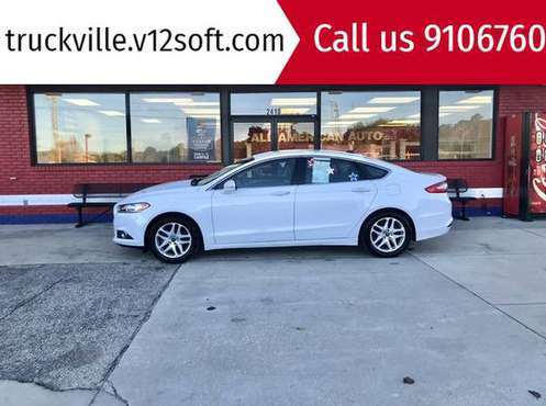 2013 Ford Fusion SE Sedan 4D - cars & trucks - by dealer - vehicle... for sale in Cumberland, NC