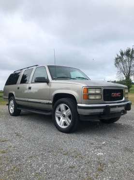 99 SUBURBAN 4x4 for sale in Marion, KY