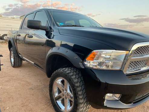 2012 Ram 1500 4x4 Crew Cab - cars & trucks - by owner - vehicle... for sale in El Paso, TX