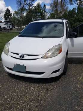 2010 Toyota Sienna for sale in Pendleton, OR