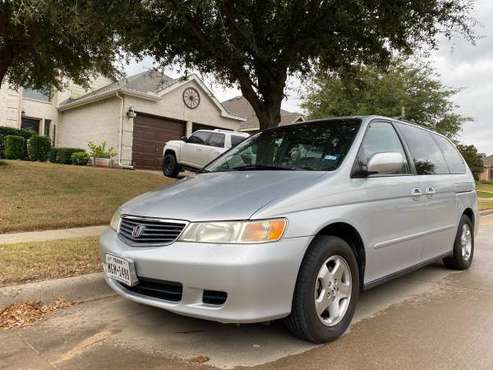 Low miles Honda Odyssey - cars & trucks - by owner - vehicle... for sale in Fort Worth, TX