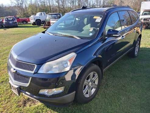 2010 Chevrolet Traverse LT - cars & trucks - by dealer - vehicle... for sale in Williamston, NC
