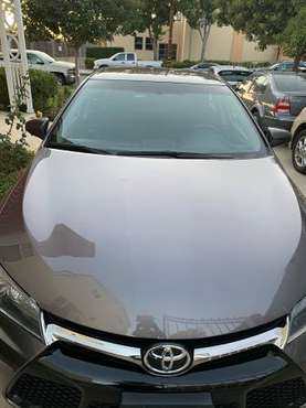 2015 Toyota Camry SE ( low Mileage 33 K) for sale in Burbank, CA