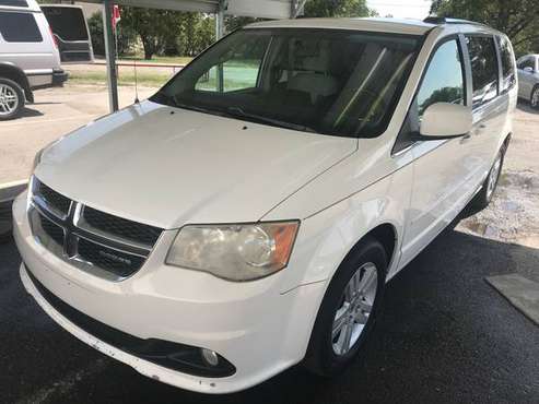2011 DODGE GRAND CREW CARAVAN - cars & trucks - by owner - vehicle... for sale in New Braunfels, TX