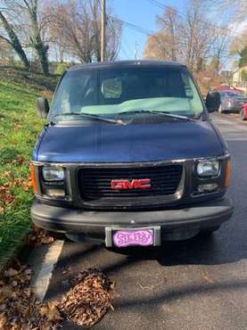 2000 gmc Savana 2500 - cars & trucks - by owner - vehicle automotive... for sale in College Park, District Of Columbia