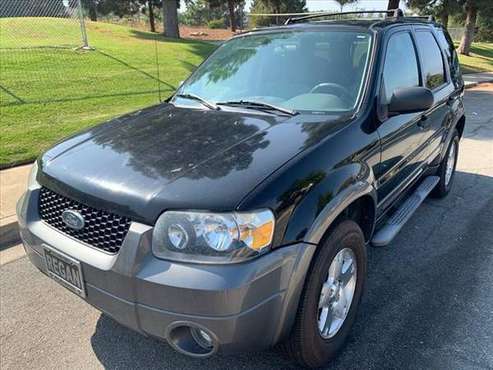 2006 Ford Escape XLT - Financing Options Available! - cars & trucks... for sale in Thousand Oaks, CA