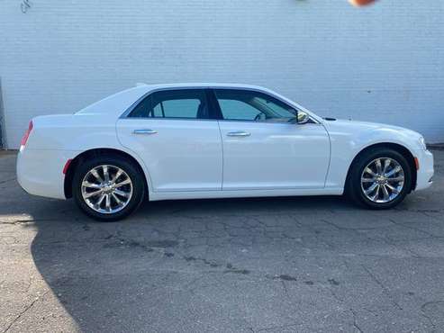 Chrysler 300 Limited AWD 4x4 Heat & Cool Seats HID Headlights Cars c... for sale in Charlotte, NC