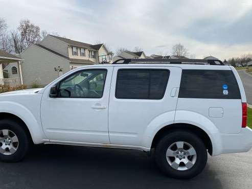 2008 Nissan Pathfinder - cars & trucks - by owner - vehicle... for sale in Cicero, NY