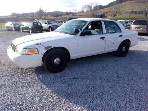 2007 Ford Crown Victoria - cars & trucks - by dealer - vehicle... for sale in Pittsburg, TN