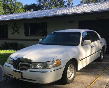 Lincoln Town Car for sale in North Fort Myers, FL