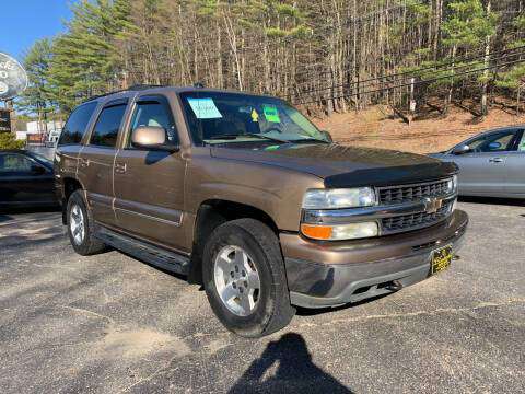 6, 999 2004 Chevy Tahoe LT 4WD Only 124k Miles, CLEAN, Leather for sale in Belmont, VT