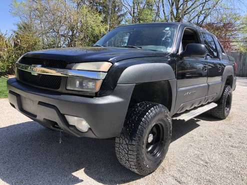 2OO2 CHEVROLET AVALANCHE K1500LT CREW CAB 4x4 Z-71 for sale in Farmer City, IL